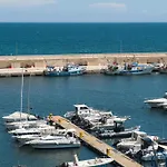 Pier Boutique