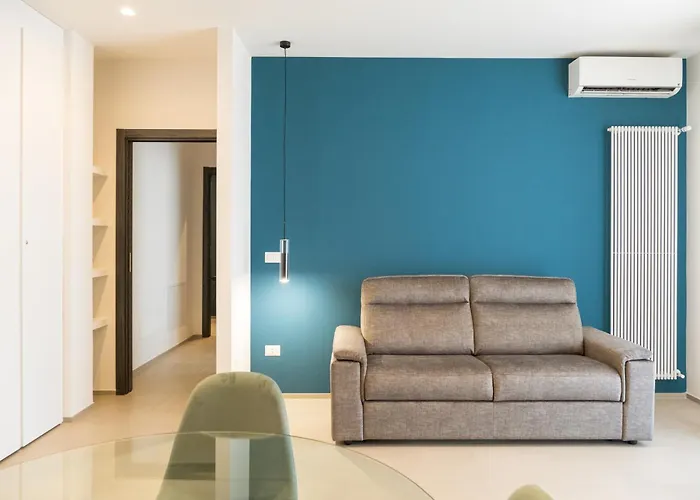 Pier Boutique * Mola di Bari