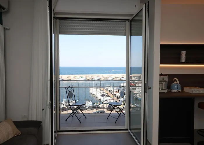 Pier Boutique Mola di Bari