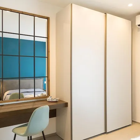 Pier Boutique Apartment Mola di Bari